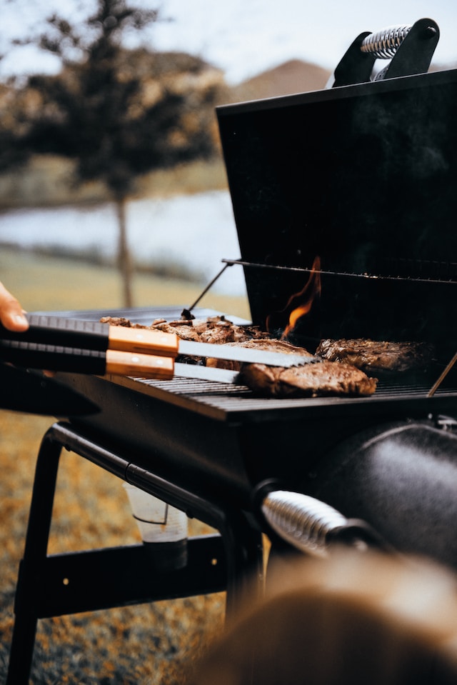 Mastering the Art of Barbecue: Tips and Techniques for Grilling Success